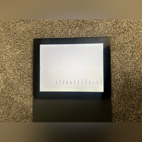 iPad 4th Gen 16GB Black - Picture 4 of 5